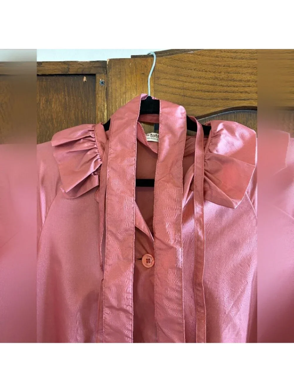 Vintage 1980s Totes Coat Pink Nylon Ruffle Trench Raincoat - Packable Unlined Si - Picture 12 of 12